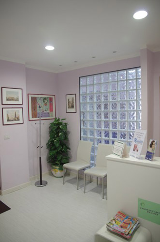 Sala d'attesa studio odontoiatrico Dr. Enrico Lettera