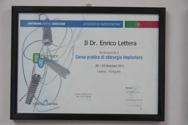 Attestato corso pratico di chirurgia implantare Dr. Enrico Lettera
